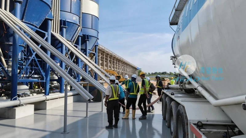 Common Aggregate Powder Conveying Methods: The Advantages and Features of HeadPowder's Pneumatic Conveying System