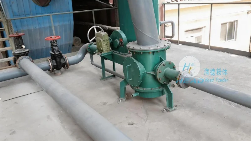 Common Clay Sand Conveying Methods: A Comparison of Advantages and Disadvantages